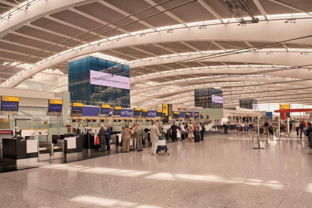 Sân bay Los Angeles là một trong những sân bay nhộn nhịp nhất